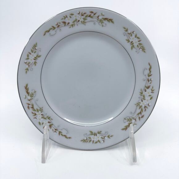 International Silver Co Fine China Cup & 3 Saucers 326 Springtime 4 Pc Serveware - Picture 9 of 11